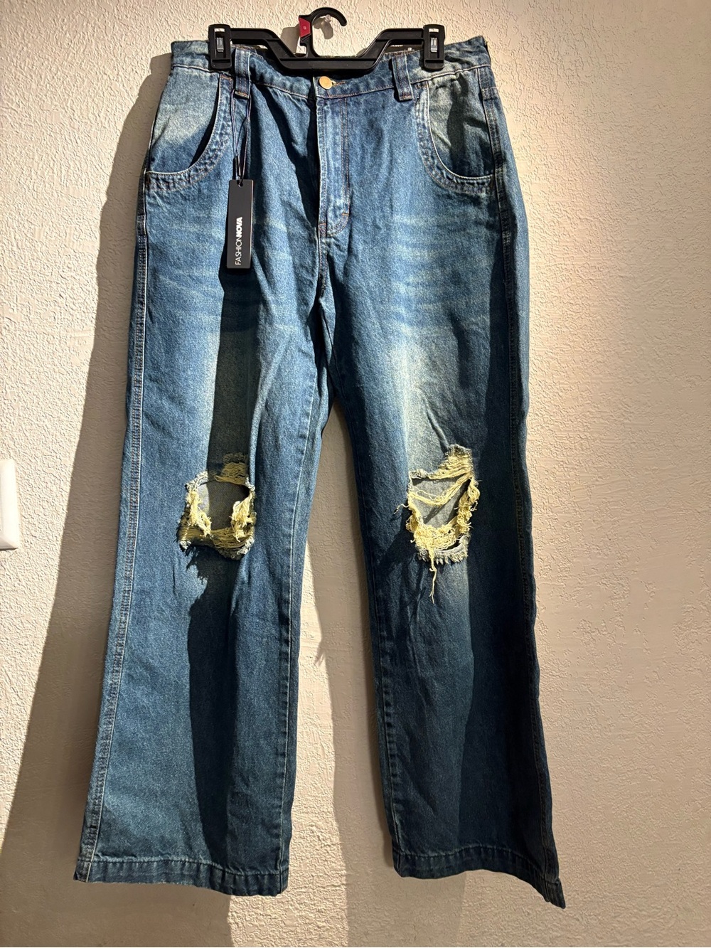 Fashion Nova Men's Distressed Blue Straight Jeans
